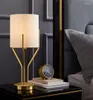 Lâmpadas de mesa Nordic Luxury Gold Lamp Restaurant Bar Villa El Home Bedroom Bedside Room Decoração Desk Ta140