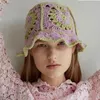 Cappelli a tesa larga Panama Women Hollow Flower lavorato a maglia Bob Bucket Hat Handmade Crochet Color Matching Basin Primavera ed estate Protezione solare Sole