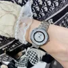 Wristwatches Romantic Soft Pink Crytals Watches For Women Simple Fashion Perfect Round Alloy Bracelets Wrist Watch Quartz Analog Reloj Shell