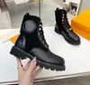 Luxury Designer Iconic Territory Flat Ranger Boots Calf Leather And Wool Platform Lace Up Casual Style Block Heels Treaded Rubber Outsole Sn
