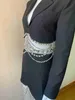 Deux pièces robe mode célébrité noir blanc perles brillantes dame ensemble deux pièces ensemble couleur unie court costume à bretelles jupe plissée irrégulière T230510