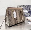 Luxury Handbags New Design Women Totes Fashion Cross Body Bags 26 x 22cm