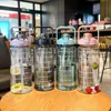 Waterflessen 2 liter fles met stro kawaii schattige drinksportstijd marker voor meisjes kruik drinkware outdoor cup 230510