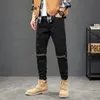 Jeans da uomo American Street Style Moda Uomo Nero Elastico Slim Fit Zipper impiombato Designer Biker Hip Hop Denim Punk Pants