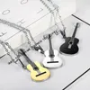 Pendentif Colliers 2023 Dames Mode Creative Guitare Forme Hommes Ou Femmes Bijoux Hiphop Musique Chaînes Collier