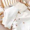Zestawy pościeli koreańskie pikowane łóżeczko łóżeczko zamontowane arkusz niedźwiedź wiśnia haftowa bawełniana bawełniana bawełniana bawełniana arkusze łóżka materace Bedspread 230510