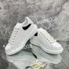 top Scarpe casual da donna designer sneaker stringate in pelle da donna moda Scarpe da ginnastica da corsa Lettere scarpe da donna Sneakers da palestra stampate piatte2023