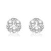 Boucles d'oreilles polyvalentes européennes et américaines en cuivre incrusté de perles brillantes en zircon, luxe léger et boucle d'oreille en argent simple et résistante aux allergies