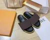 Designer Slipper Luxuoso Sandles Poollow Almofado Slides de Mula Plataformas Sandálias Mulher Real Leather Summer Shoe 35-42