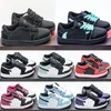 2023 Jumpman 1 Basketbal Kid Schoenen Voor Jongens Meisjes Kinderen Peuter Gefokt Sport Trainer Obsidian Jeugd Kinderen Atletische Outdoor Sneaker Maat 24-35