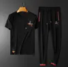 Herren-Trainingsanzüge2023 Sommer Neue Herren-Sportbekleidung Kurzarm-T-Shirt-Hose Lässige zweiteilige große Herrenkleidung Herren-Jogger-Set