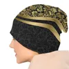 Bérets Bonnet Hiver Tricoté Chapeau Hommes Femmes Noir Et Or Floral Damas Bonnets Casquettes Adulte Géométrique Art Bonnet Chapeaux En Plein Air Ski Cap