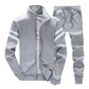 Gym Clothing Fashion Male Sweatsuit Slim Fit Men Tracksuit Long Sleeve Winter Striped Color Plush Lined Coat Sweatpants Set Windproof