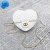 Summer 2023 Channel Mini Designer Bags CC Heart Bag Luxury Shoulder Hands plånböcker Crossbody Chains dragkedja hjärtform Fashion Small and Convenienth