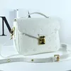 Lyxdesigners Prägling blomväska Kvinnor Handväska Messenger Äkta Läder METIS Elegant Kvinnor Crossbody axelväskor 04