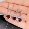 Boucles d'oreilles pendantes luxe tempérament CZ pierre rubis coeur collier ensemble de bijoux pour femmes mariage anniversaire cadeau de noël