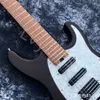 Black Electric Gitaar Gitaar Coole Maple Neck Alder Body Lock Tuner Elektrische gitaar