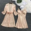 Damen-Nachtwäsche, Frühling, Sommer, Seide, zweiteiliges Nachthemd, gemütliches Kleid mit Busenkissen, Pyjama, langärmelig, sexy Neckholder-Gürtel