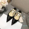 2023 Lady Slippe marque de mode femmes chaussures marque de mode fête de mariage talon sandales en plein air pantoufles classique sandale