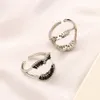Kadınlar için lüks Takı Tasarımcısı Yüzükler Yüzük Aşk Charms Düğün Malzemeleri 925 Gümüş Kaplama Alaşım Yüzük Güzel Parmak Yüzük