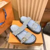 Donne Sandali piatti piatti multicolore con 2 cinghie Lady Fashion Fashion Buckle Beach Slides Affermati allacciati per l'estate 35-42