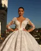 Voortreffelijke baljurk trouwjurken v nek lange mouwen pailletten Appliques parels Parels vloer lengte ruches veter 3d kanten bloemen bruidsjurken plus size vestido de novia