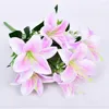 Dekorativa blommor Artificial Lily 5 Heads Wedding Party Besök Patient Gift Bouquet Home El Banket Office Garden Art Decoration