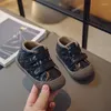 Stövlar Autumn Winter Kids Casual Shoes For Baby Boys Girls Plysch Cotton Children Soft-Soled Outdoor Spädbarn