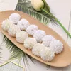 Couronnes de fleurs décoratives 50pcs 5cm pompon tête de soie artificielle hortensia maison décoration de mariage bricolage Scrapbooking fausse fleur 230510