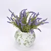 Dekorative Blumen, romantische Provence-Dekoration, künstlicher beflockter Kunststoff-Lavendel-Bündel, Hochzeit, Braut, Blumenstrauß, Heim- und Bürodekoration