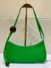 Le Bisou Perle Leather Counter Bag Bag Simon Porte مصمم مع حبات كبيرة أزياء نساء حقائب يدوية باغفرت مضغوط محفظة محفظة قابلة للتعديل