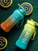 Bouteilles d'eau de grande capacité de 2200 ml avec paille Gym Fitness bouteille à boire en plein air Camping cyclisme randonnée sport Shaker bouteilles