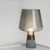 テーブルランプモダンマーブルデスクランプスモークグラリーLEDパーラーリビングルームスタディ照明のためのデザインファッションライトTA071