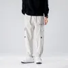 Männer Hosen DEEPTOWN Lose Große Größe Fracht Für Männer Schwarz Weiß Jogging Hose Männlich Casual Street Hip Hop Koreanische Mode 5XL