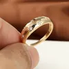 Eheringe weiblich niedlich kleiner Stern Verlobungsring zierlicher weißer runder Zirkon Antikgoldfarbe für Frauenschmuck