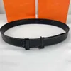 Klasyczne mężczyźni Kobiety Pasek skórzany List Smooth Burekle Mens Business Formal Formal Belts Luksusowe projektanty dżinsowe spodnie w pasie Szerokość 3,8 cm wysokiej jakości