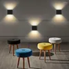 مصباح الجدار 6W LED DIMMABLE لأعلى ولأسفل مضيئة المنزل الداخلي ديكور غرفة المعيش