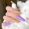 Faux Ongles 24pcs Long Cercueil Ballerine Couverture Complète Caramel Purple Lines Faux Nail Art Conseils Manucure DIY