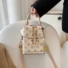 12% rabatt på väskan 2024 Ny lanseringsdesigner Handväska Ny textur Old Flower Box pendlare Telefon mångsidig ins crossbody för kvinnor