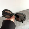 Nouveau fashiona le cadre ovale mode féminine personnalisé Street Photos lunettes de soleil hommes