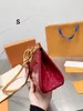 Damen-Umhängetasche, Designer-Design, neu lackiertes Leder, Handtasche, Null-Geldbörse, Geschenkbox-Verpackung