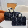 Bolsa de designer de bolsas de moda unissex Bolsa de viagem para homens para homens Bolsas de semana de semana 2 Tamanho KeepAll Luxury ombro zíper bolsas de mochila