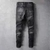 Jeans de créateurs Jean Amirres Denim Hommes Pantalons NOUVEAU US Loisirs Hip Hop High Street Usé Lavé Moucheté Peint Slim Fit Jeans pour Hommes # 698 HX1N