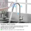 Robinets de cuisine Capteur intelligent PullOut et interrupteur d'eau froide Mitigeur Touch Spray Black Crane Sink 230510