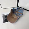 Erkekler İçin Erkek Tasarımcı Kova Şapkası Kadınlar Denim Marka Mektup Top Caps 4 Seasons Ayarlanabilir Lüks Spor Kahverengi Beyzbol Şapkaları Kapak Bağlayıcı Güneş Şapkaları
