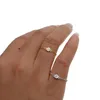 Anelli a grappolo Gioielli in argento sterling 925 Prezzo di fabbrica Delicato Minimalista Splendida ragazza Donna Lunetta Singola pietra Cz Anello delicato