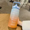 ストローの動機付けの飲酒スポーツボトルを備えた2リット