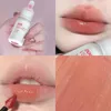 Lipgloss schattige melkfles 6 kleuren matte verven moisturizer anti-stick cup lippenstift waterdichte langdurige tint make-up