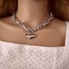 Kedjor anlände aluminiumlegering vridkedja kärlek halsband 2023 mode enkla tjocka smycken tillverkare direktförsäljning