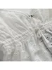 Tanques femininos doces garotas escavadas tampas de algodão macio branco 2023 Moda de verão damas colorido sólido sem mangas lacas femininas colheita chique
